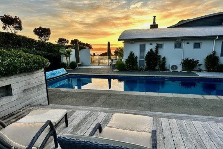 Photo of property in 9 Mott Lane, Whitford, Howick, 2571