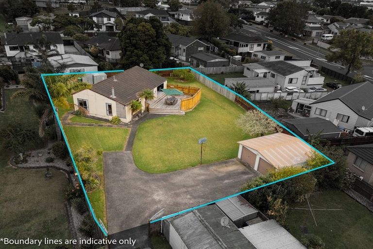 Photo of property in 5 Aronia Way, Goodwood Heights, Auckland, 2105