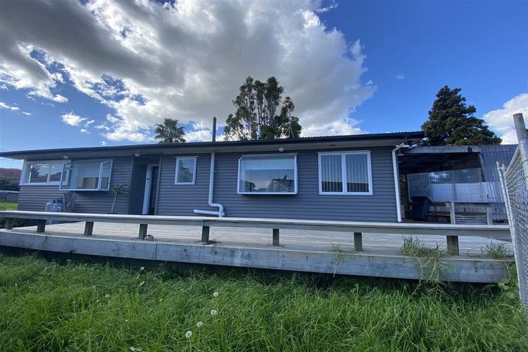 Photo of property in 49 Milan Road, Papatoetoe, Auckland, 2025