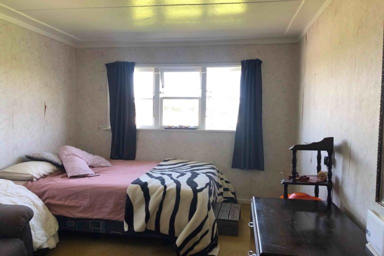 Photo of property in 155 School Road, Clive, 4102