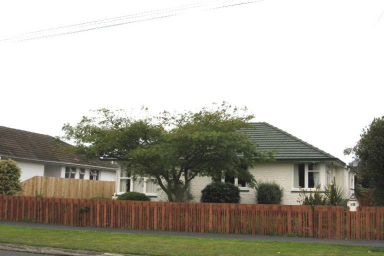 Photo of property in 18 Uxbridge Street, Northcote, Christchurch, 8052