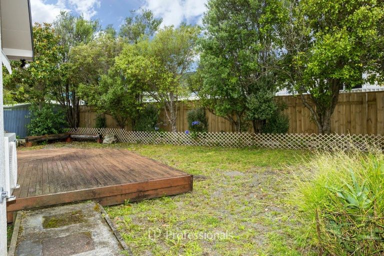 Photo of property in 26 Oregon Drive, Maoribank, Upper Hutt, 5018