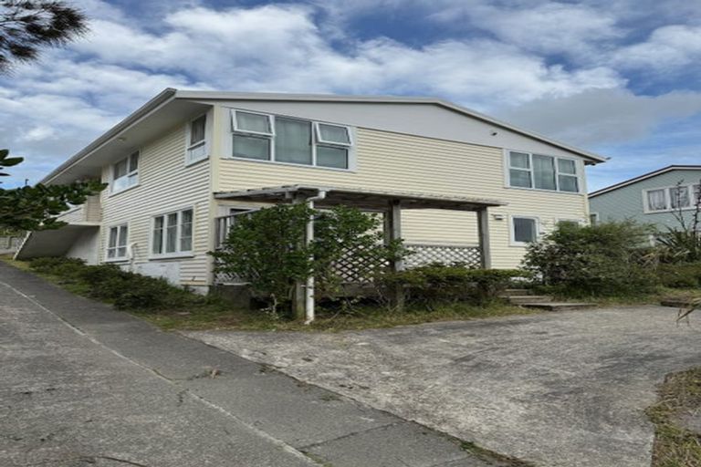 Photo of property in 364 Warspite Avenue, Waitangirua, Porirua, 5024