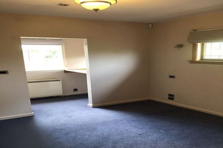 Photo of property in 1/256 Ilam Road, Burnside, Christchurch, 8053