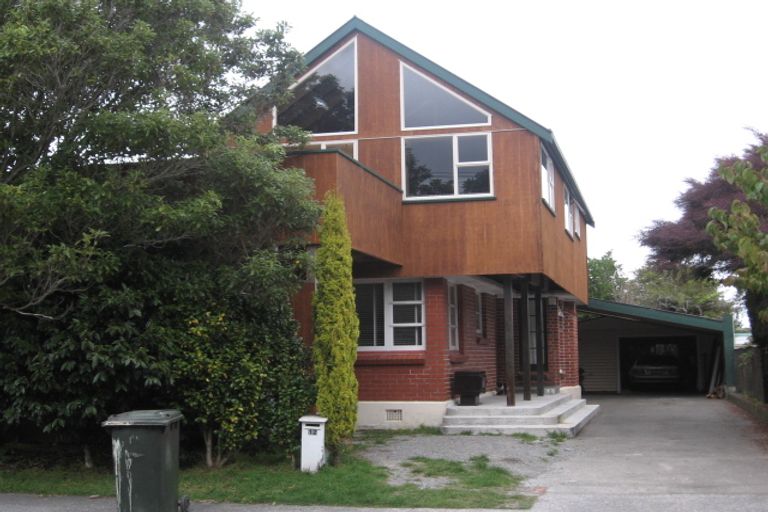 Photo of property in 12 Trinity Avenue, Epuni, Lower Hutt, 5011