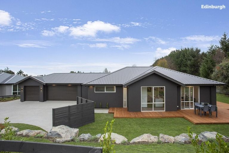 Photo of property in 14 Redwoods Lane, Helensburgh, Dunedin, 9010