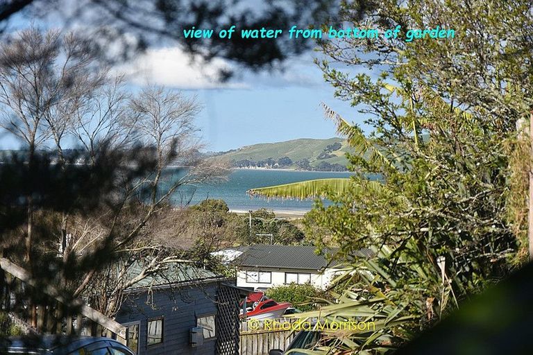 Photo of property in 42 Sandy Beach Road, Tinopai, 0593