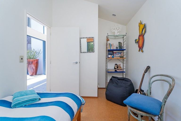 Photo of property in 92 Hahei Beach Road, Hahei, Whitianga, 3591