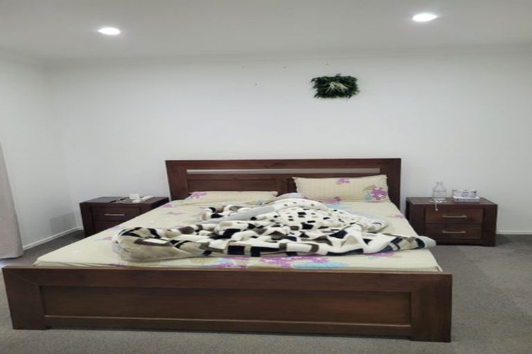 Photo of property in 48a Nikau Street, New Lynn, Auckland, 0600