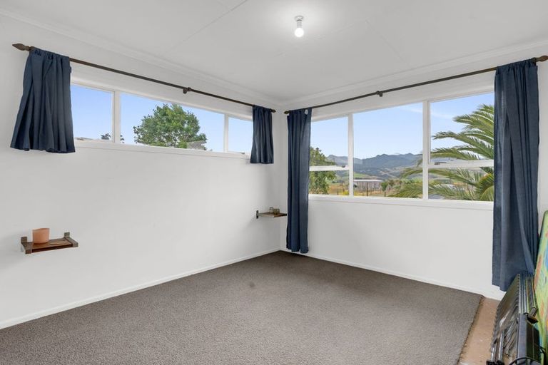 Photo of property in 112 Grove Road, Te Pahu, Hamilton, 3285