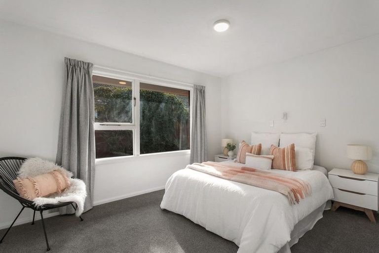 Photo of property in 1/10 Ashfield Place, Ilam, Christchurch, 8041