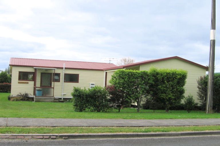 Photo of property in 27 Pa Road, Hahei, Whitianga, 3591