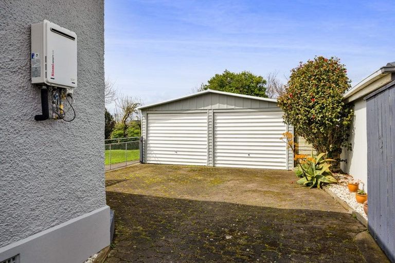 Photo of property in 18 Albion Street, Hawera, 4610