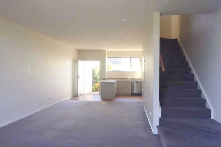 Photo of property in 62 Fairfield Avenue, Addington, Christchurch, 8024