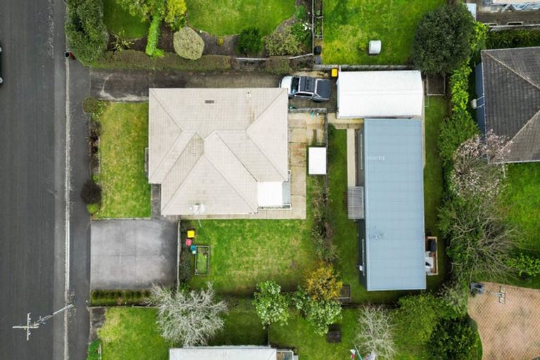 Photo of property in 17 Sillary Street, Hamilton East, Hamilton, 3216