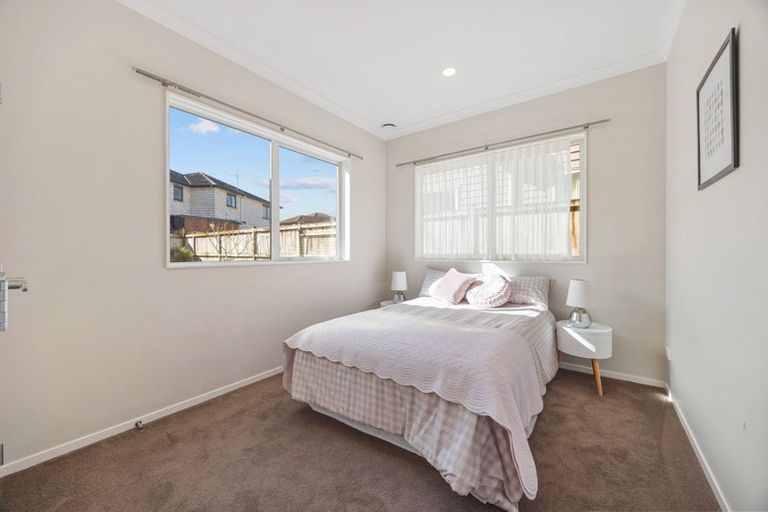 Photo of property in 5 Creggan Crescent, Flat Bush, Auckland, 2019