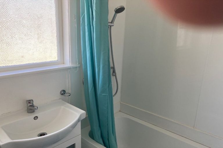 Photo of property in 79 Godley Street, Waiwhetu, Lower Hutt, 5010