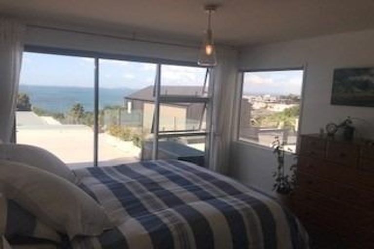 Photo of property in 1/67 Gulf View Road, Murrays Bay, Auckland, 0630