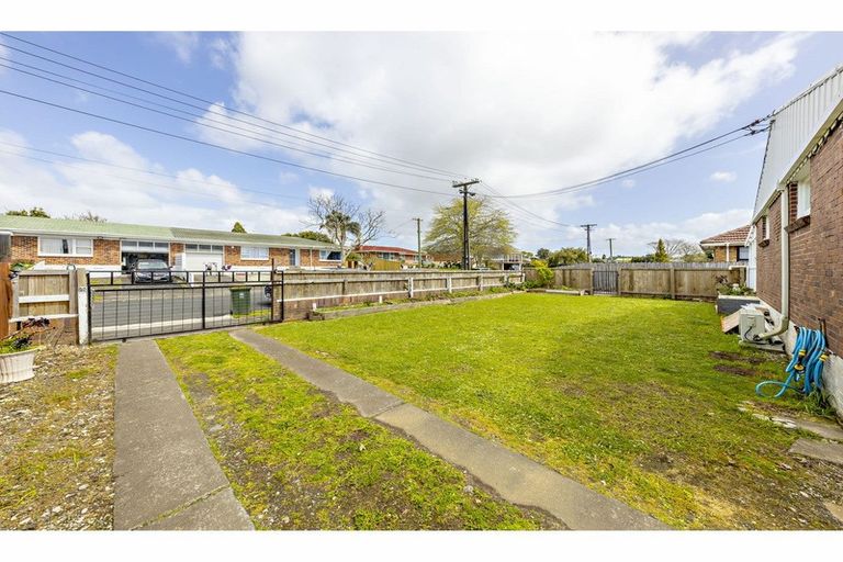 Photo of property in 43a Alexander Avenue, Papatoetoe, Auckland, 2025