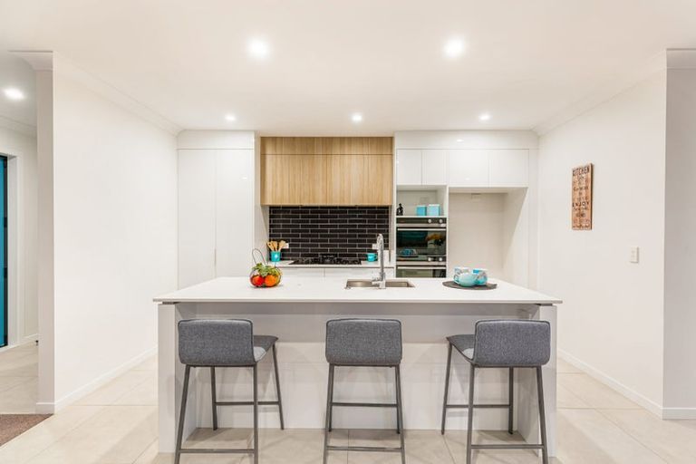 Photo of property in 17 Whenuapai Drive, Whenuapai, Auckland, 0618