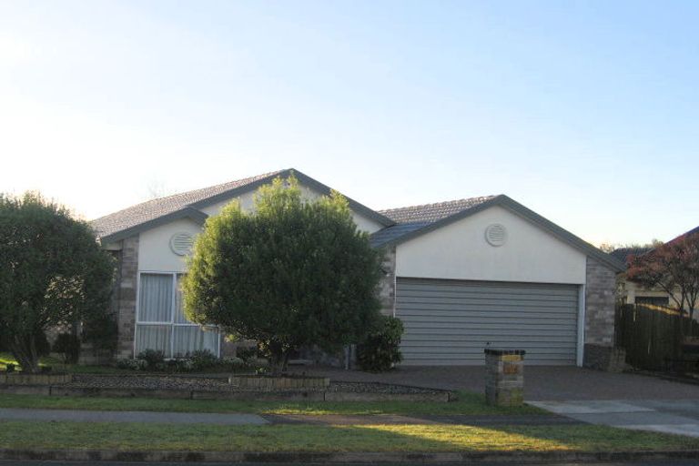 Photo of property in 154 Burswood Drive, Burswood, Auckland, 2013