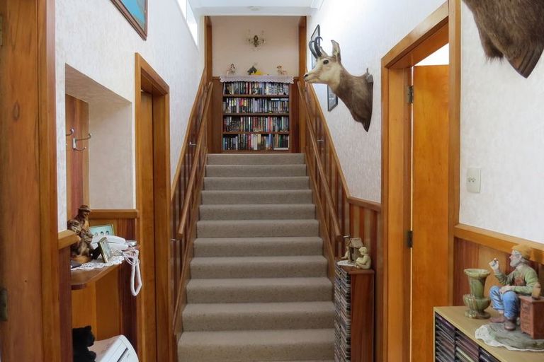 Photo of property in 35 Mount Cook Road, Fairlie, 7925