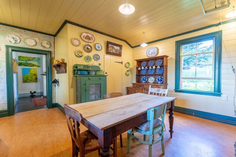 Photo of property in 56 Burgess Road, Herbert, Oamaru, 9495