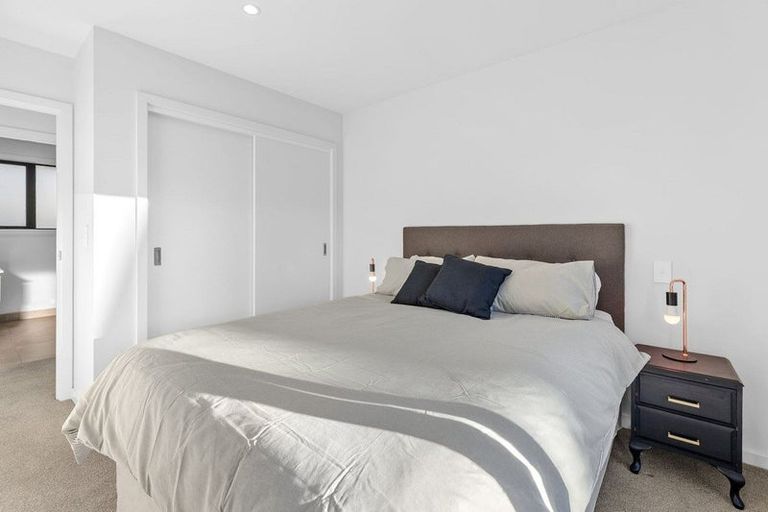 Photo of property in 46 Avalon Station Drive, Wanaka, 9305