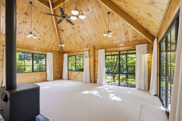 Photo of property in 38 Gemini Place, Kawaha Point, Rotorua, 3010