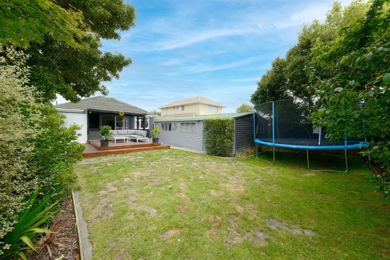 Photo of property in 24 Sledmere Street, Burnside, Christchurch, 8053