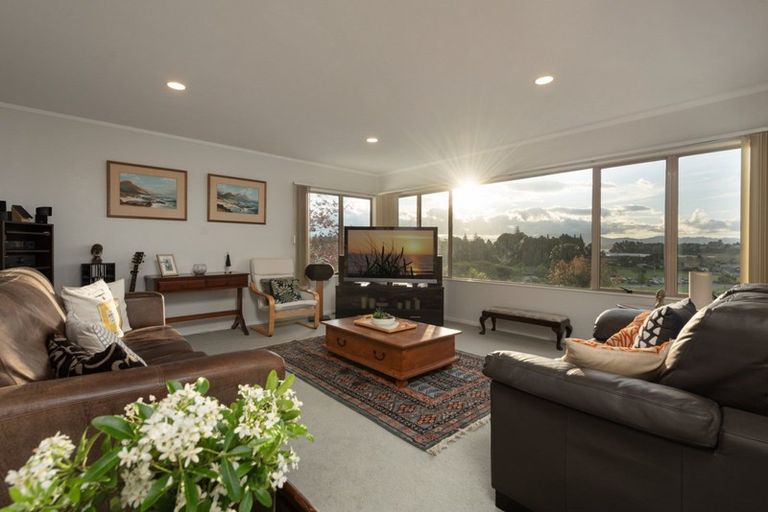 Photo of property in 2 Worsley Way, Bellevue, Tauranga, 3110