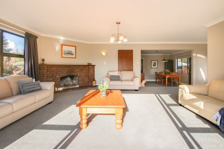 Photo of property in 4 Kopanga Road, Havelock North, 4130
