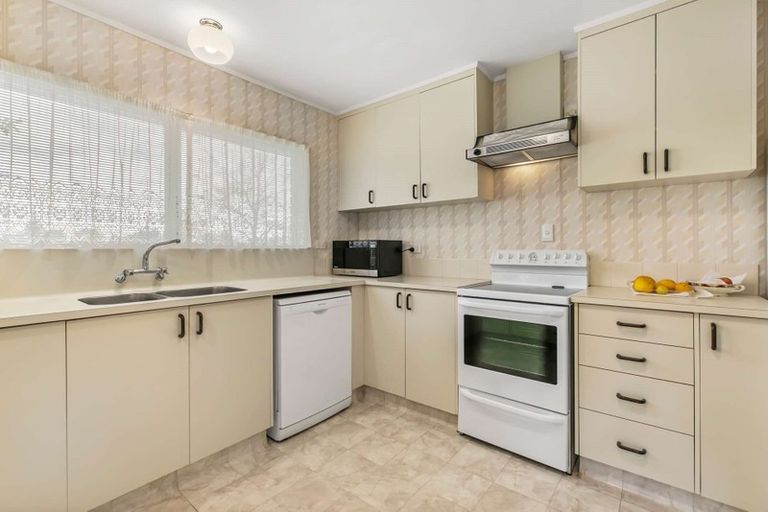 Photo of property in 77 Pegasus Drive, Sunnybrook, Rotorua, 3015