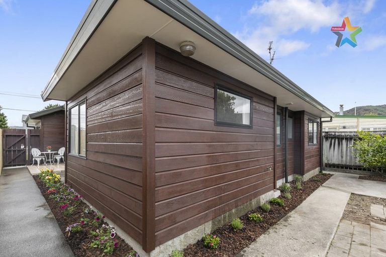 Photo of property in 1/4 Porutu Street, Fairfield, Lower Hutt, 5011