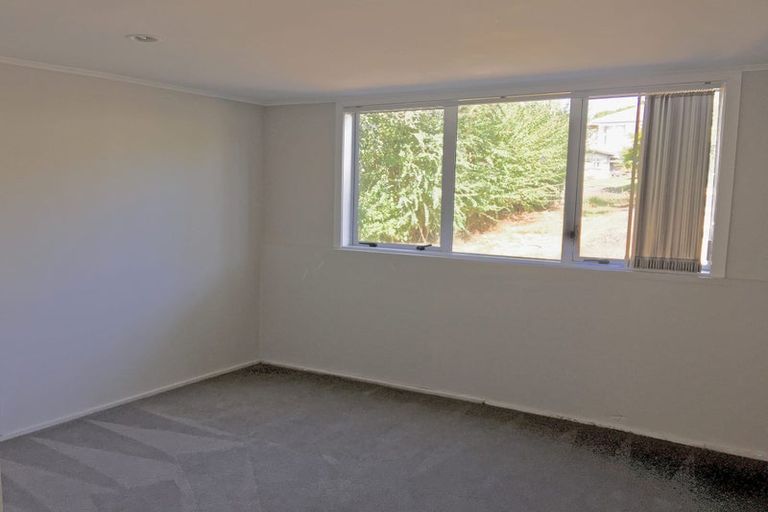 Photo of property in 4 Utting Street, Birkdale, Auckland, 0626