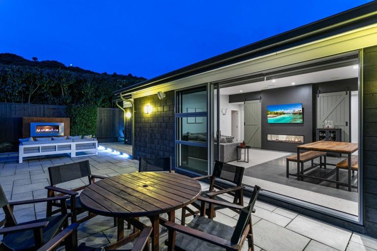 Photo of property in 261 Lakes Boulevard, Pyes Pa, Tauranga, 3112