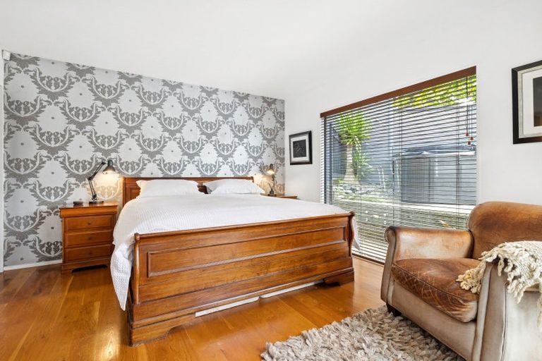 Photo of property in 5 Caversham Drive, Torbay, Auckland, 0630