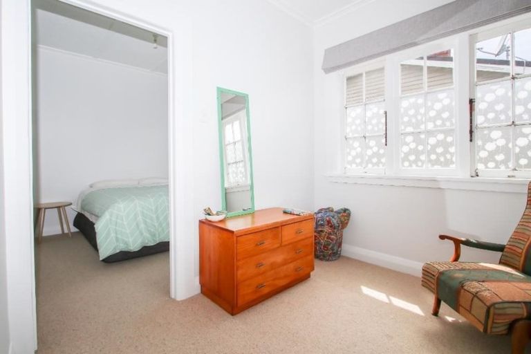 Photo of property in 76 Rimu Street, Maeroa, Hamilton, 3200