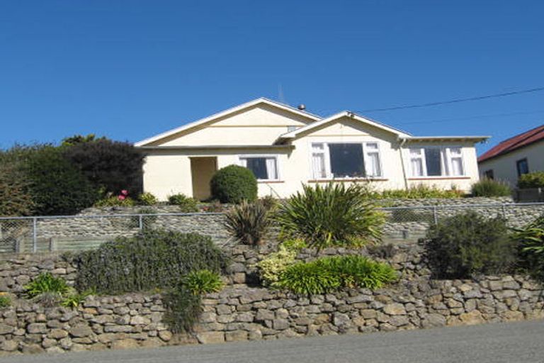 Photo of property in 15 Avon Street, South Hill, Oamaru, 9400