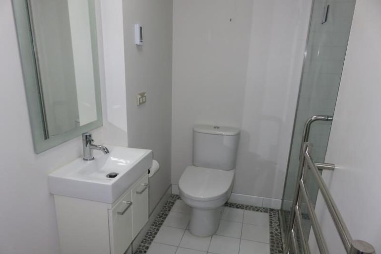 Photo of property in 3/142 Onslow Road, Khandallah, Wellington, 6035