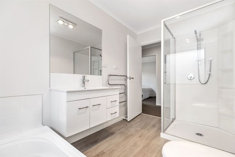 Photo of property in 8d Cannell Farm Drive, Te Puke, 3119