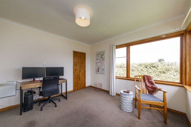 Photo of property in 25 Forbury Avenue, Takaro, Palmerston North, 4412