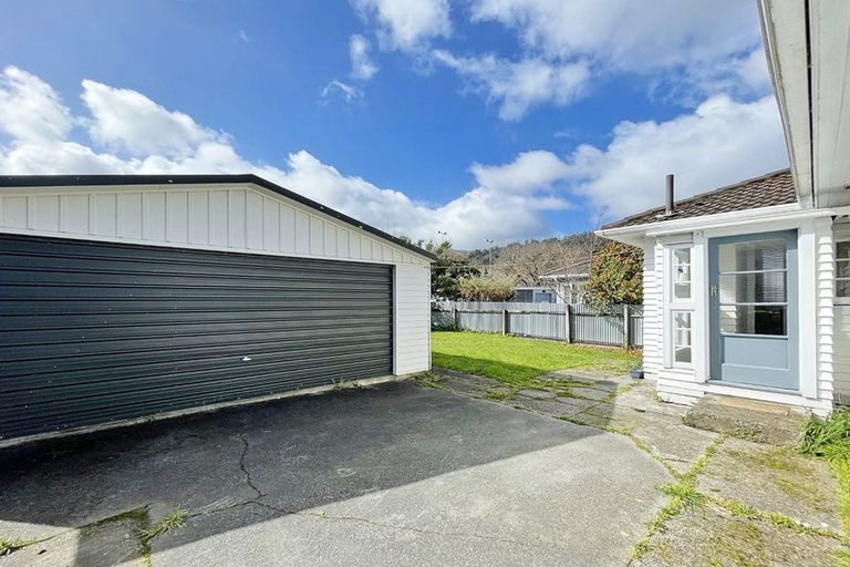 Photo of property in 145 Main Road, Wainuiomata, Lower Hutt, 5014