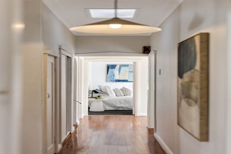 Photo of property in 23 Glamis Avenue, Strathmore Park, Wellington, 6022