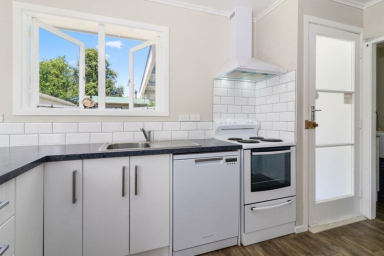 Photo of property in 15a Reeve Road, Owhata, Rotorua, 3010