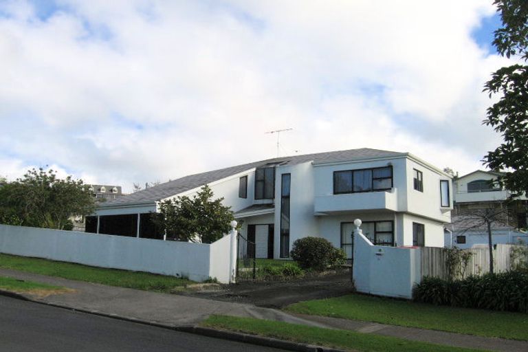 Photo of property in 51 William Bayes Place, Red Beach, 0932