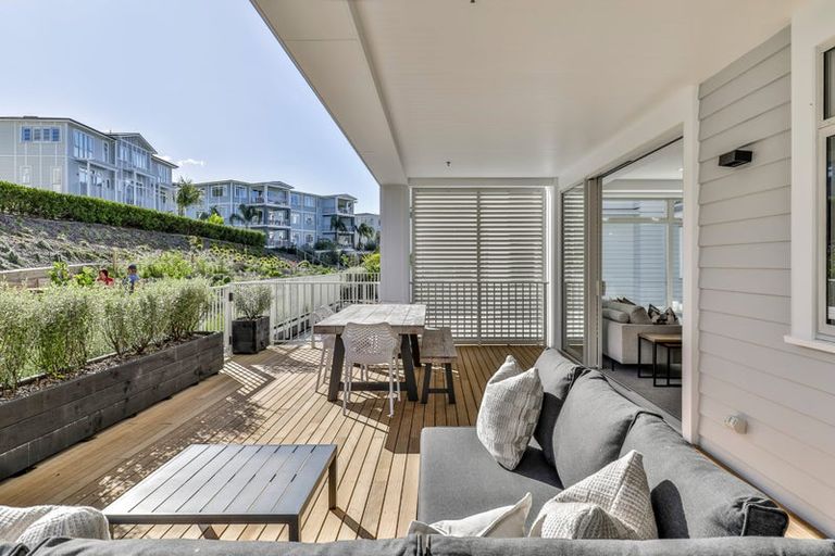 Photo of property in 109 Hibiscus Drive, Orewa, 0931