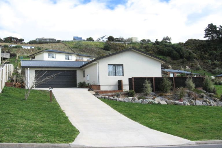 Photo of property in 23 Bateleur Close, Welcome Bay, Tauranga, 3112