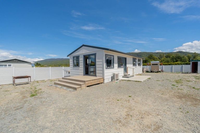 Photo of property in 23b Waiau Street, Manapouri, 9679