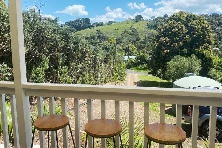 Photo of property in 10 Bay Road, Ostend, Waiheke Island, 1081